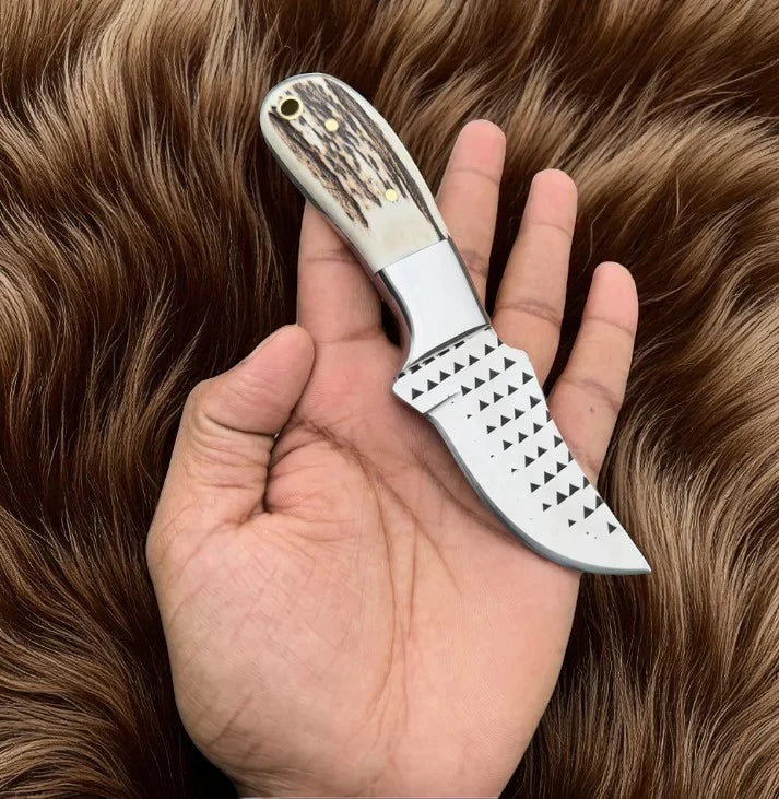 Compact EDC Knife with Stag Horn Handle – Handcrafted Geometric Rasp Blade Fixed Knife (6.5”)