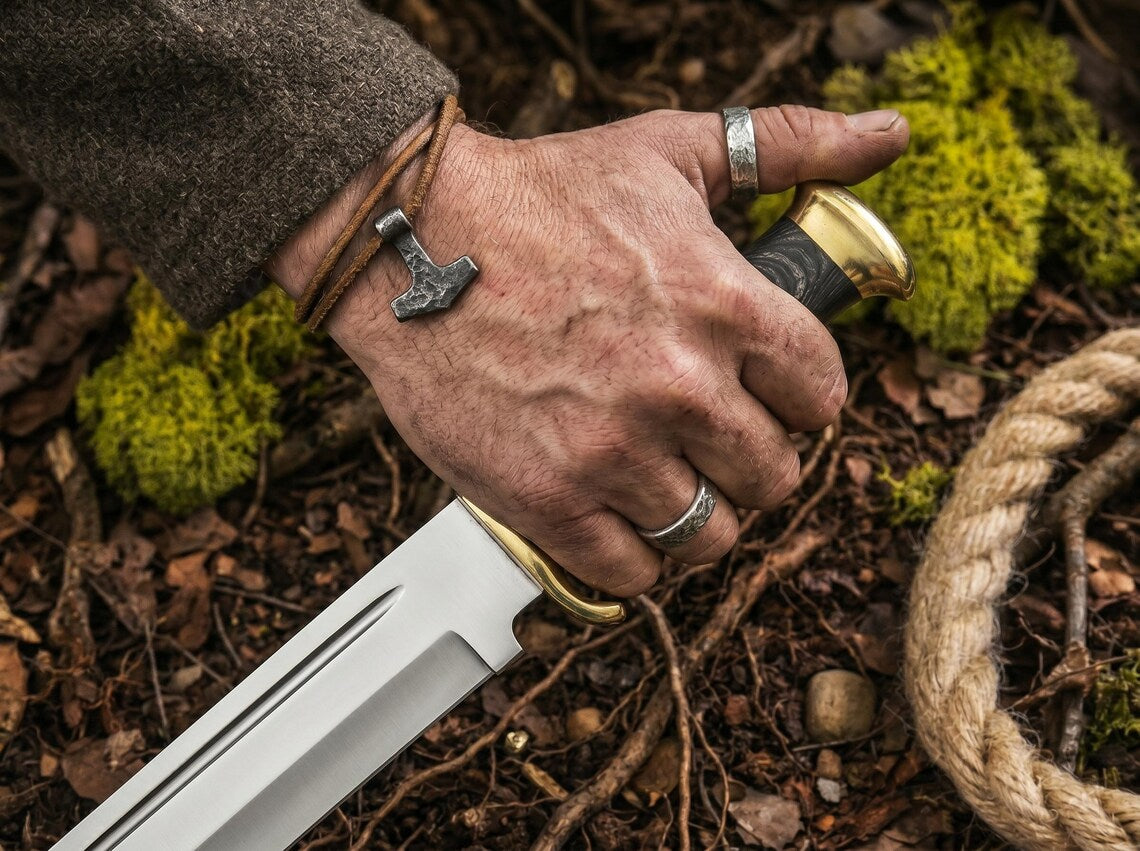 18" Handmade Crocodile Dundee Style Bowie Knife – D2 Steel Fixed Blade with Wooden Handle & Leather Sheath
