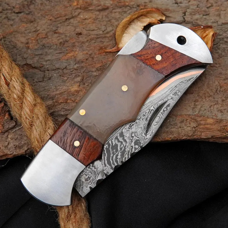 Handmade Damascus Steel Folding Knife with Ram Horn & Rosewood Handle | Premium EDC Pocket Knife