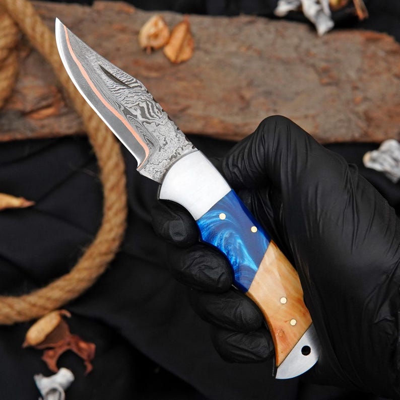 Handmade Damascus Steel Folding Knife with Blue Olive Resin & Natural Wood Handle | Premium EDC Pocket Knife