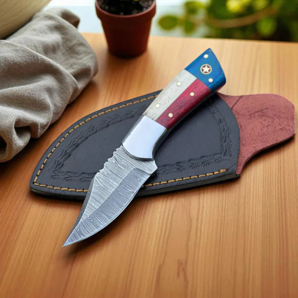 Texas Flag Handmade Damascus Steel Hunting Knife with Leather Sheath
